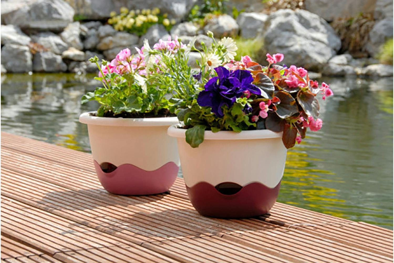 Plastia Mareta Flower Pot | Beige & Wine Red | 30cm