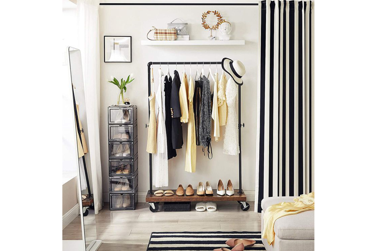 Vasagle UHSR65BX Industrial Pipe Style Rolling Garment Rack with Shoe