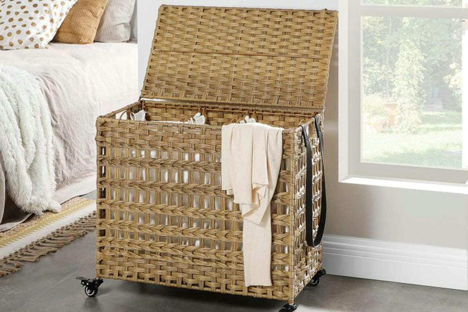 Songmics Laundry Basket With 3 Compartments