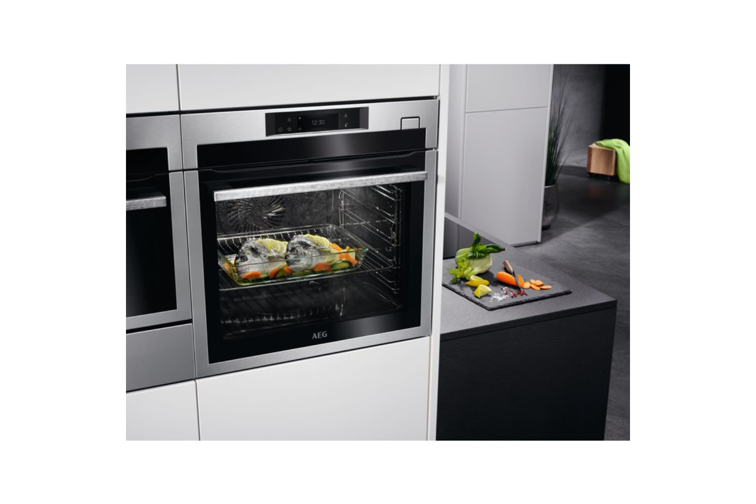 AEG 8000 Series Built-in Single Steam Oven | BSE782380M