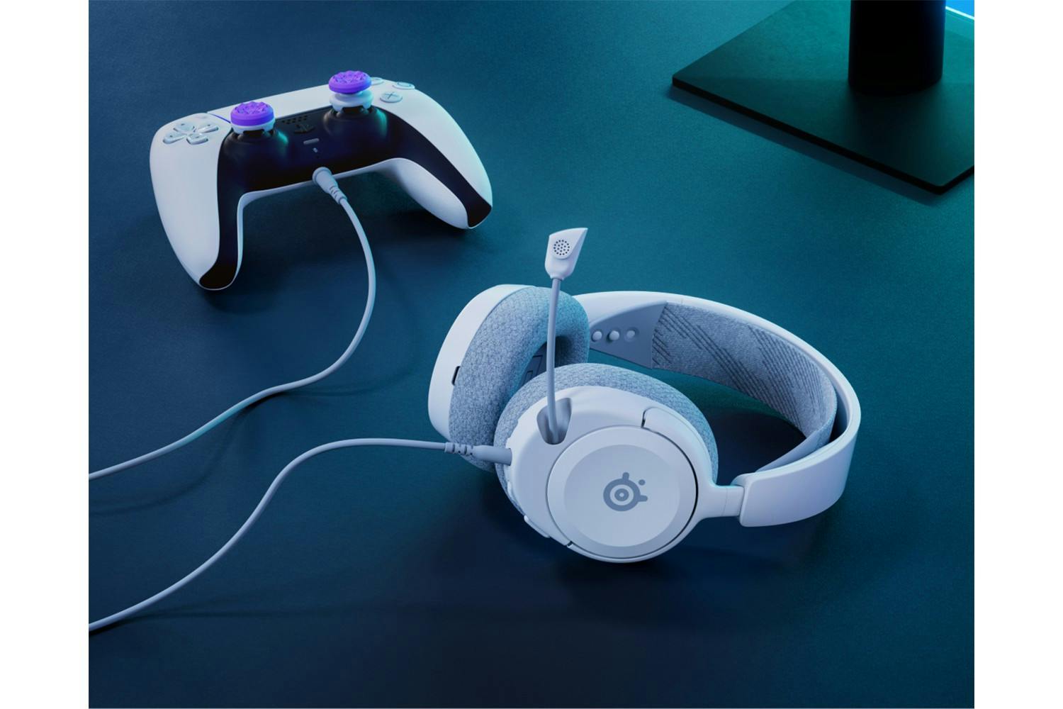SteelSeries Arctis Nova 1P Gaming Headset | White