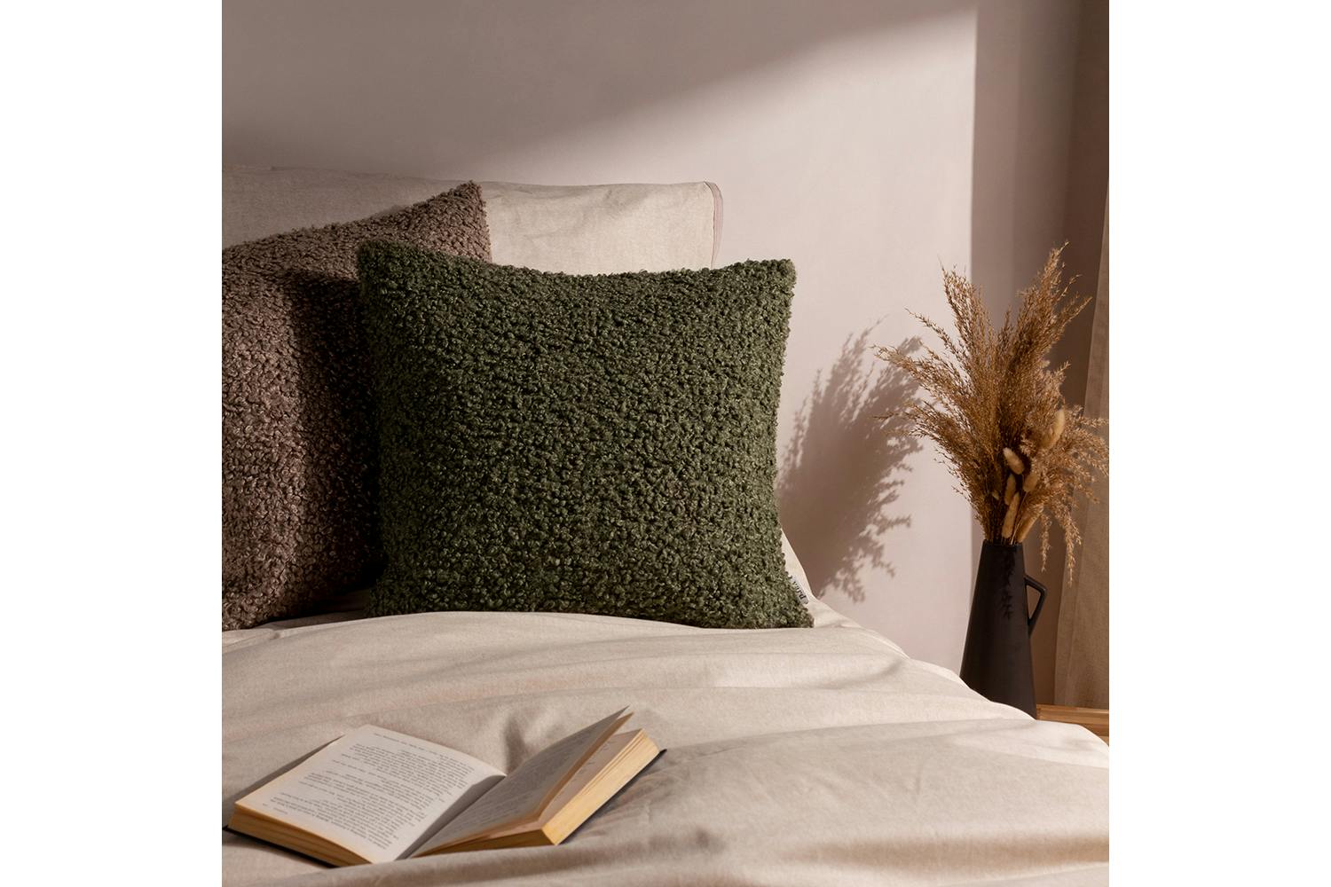 Cabu Feather Cushion | Olive | 45 x 45 cm