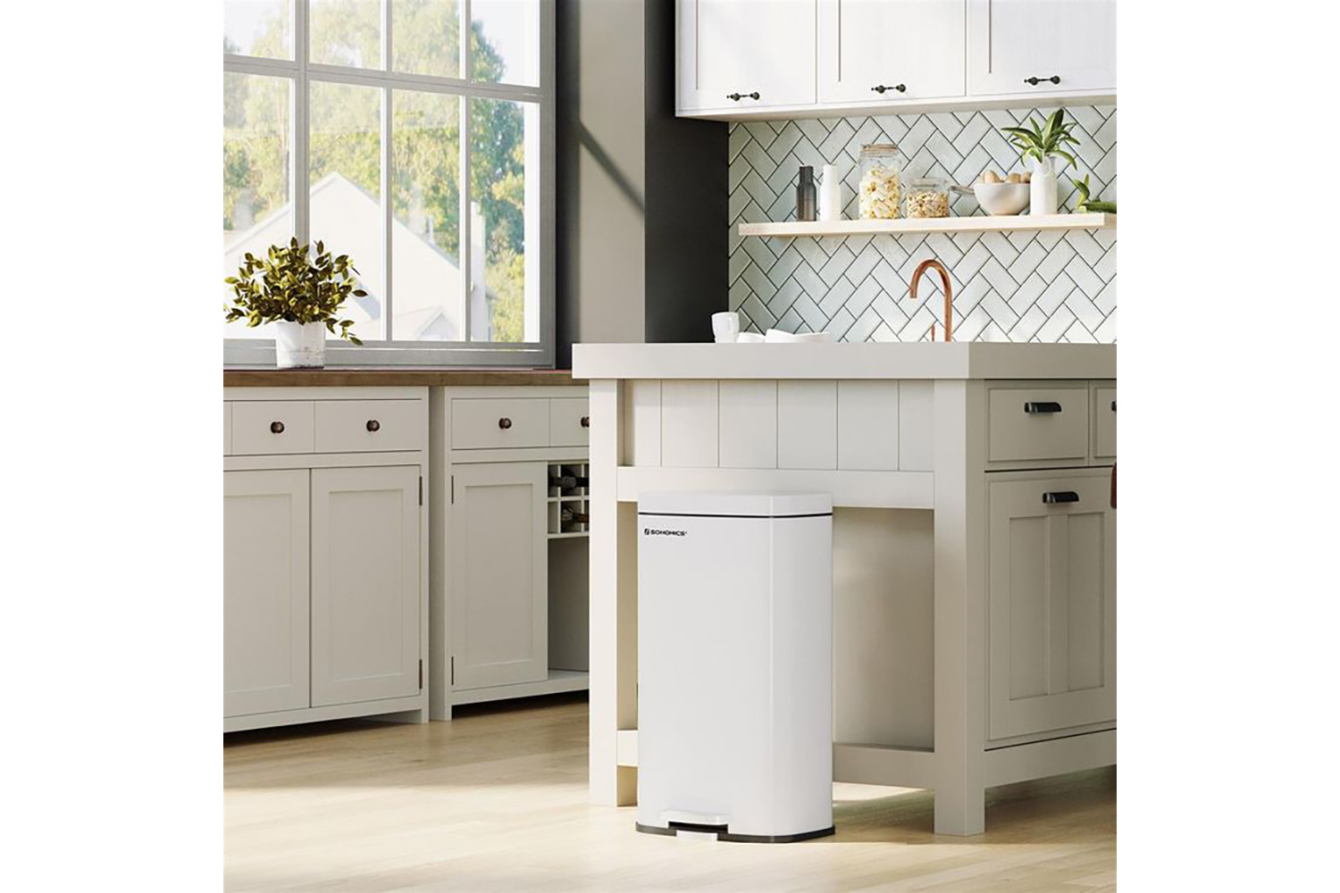 Songmics LTB03WT 30 L Garbage Can | White