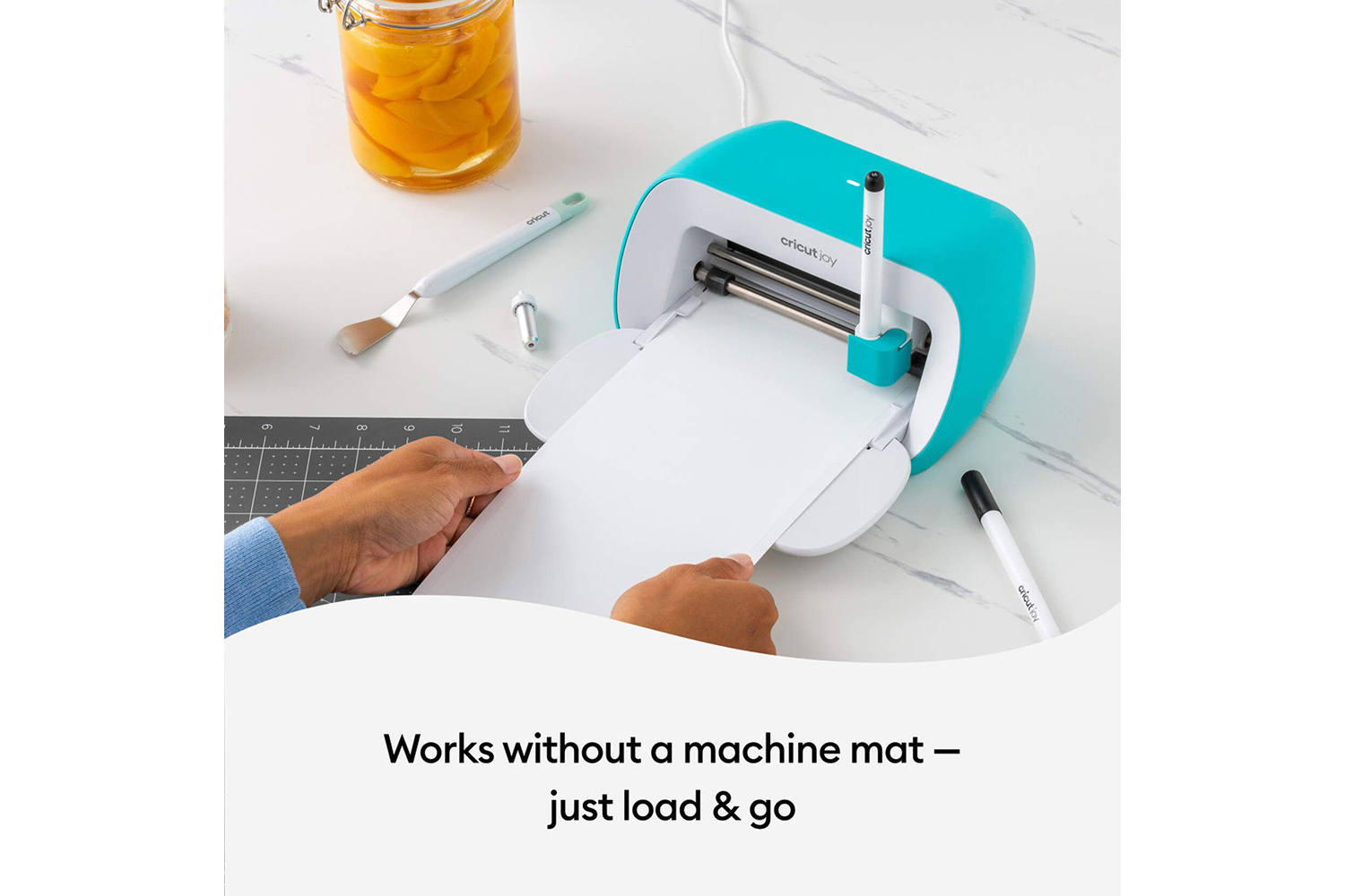 Cricut 5.5" x 13" Joy Permanent Smart Label Writable Vinyl | Transparent