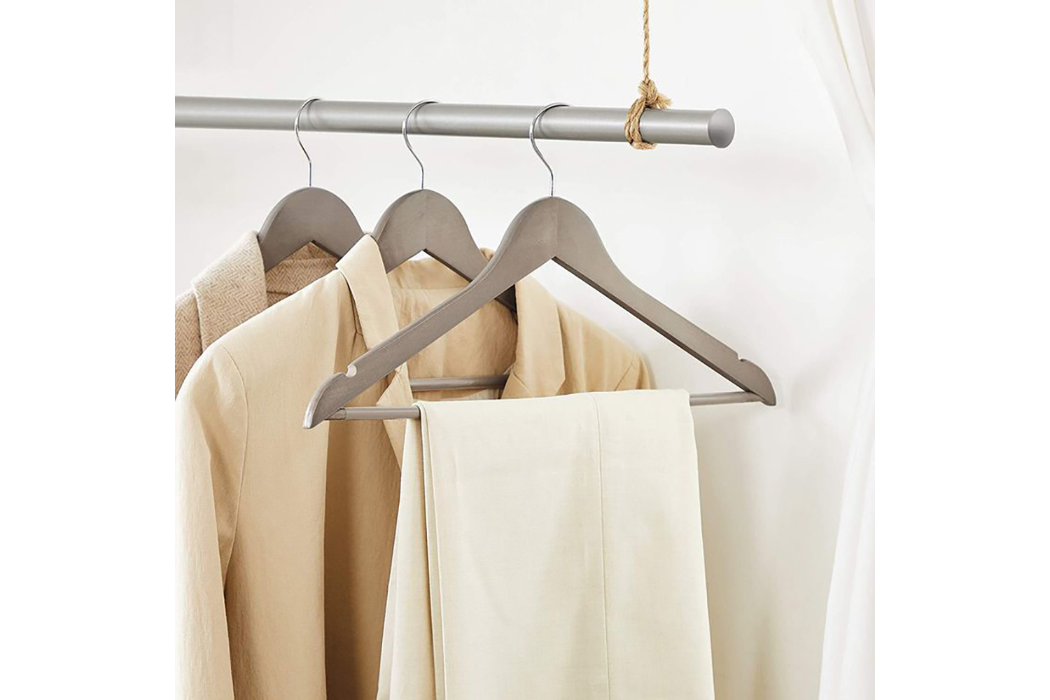 Songmics CRW001MB01 Suit Hangers Ireland