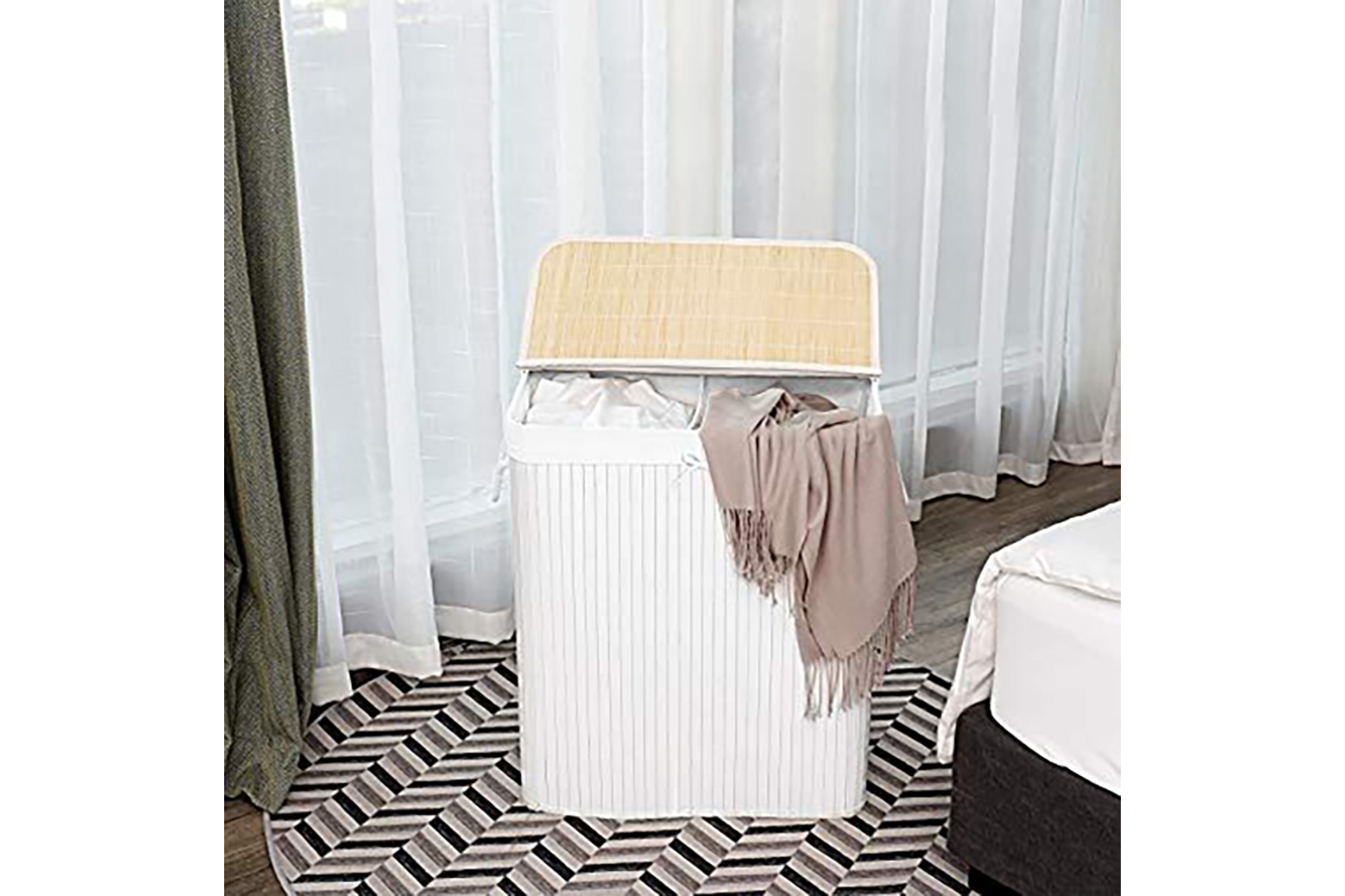 Songmics LCB64WT 100L Laundry Basket | White