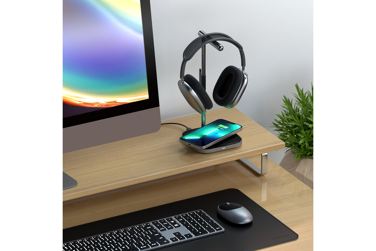 Satechi 2-in-1 Headphone Stand with Wireless Charger