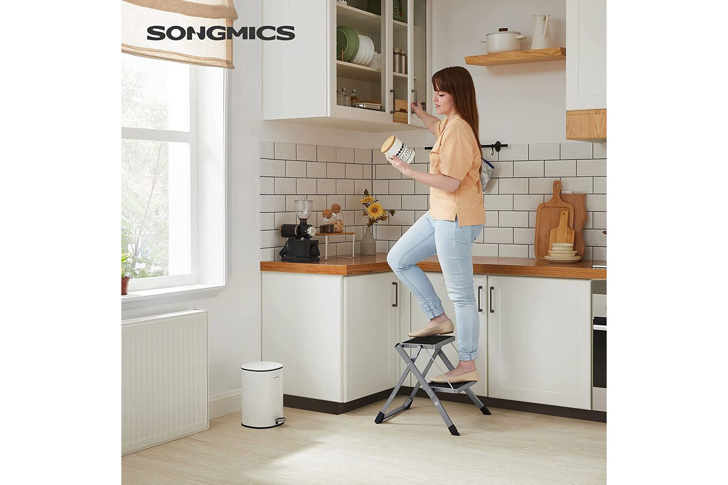Songmics GSL002GY01 Stepladder With 2 Steps