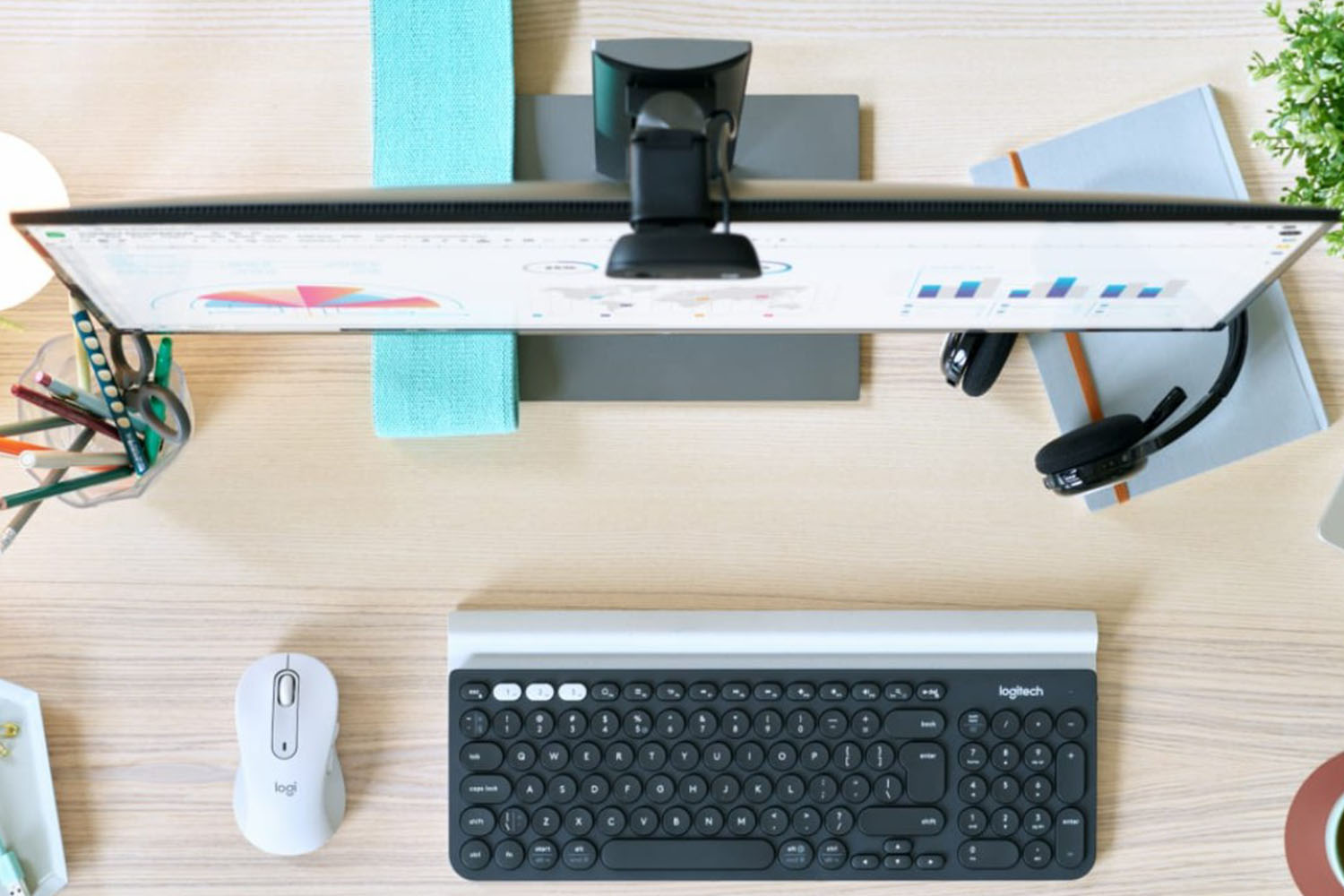 Logitech Signature M650 Mouse | Off White