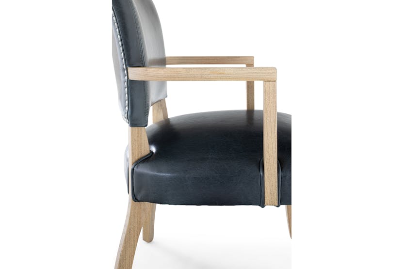 Pryce Carver Chair | Navy