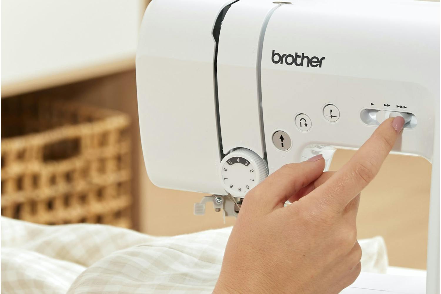 Brother FS70WTXZU1 Sewing Machine