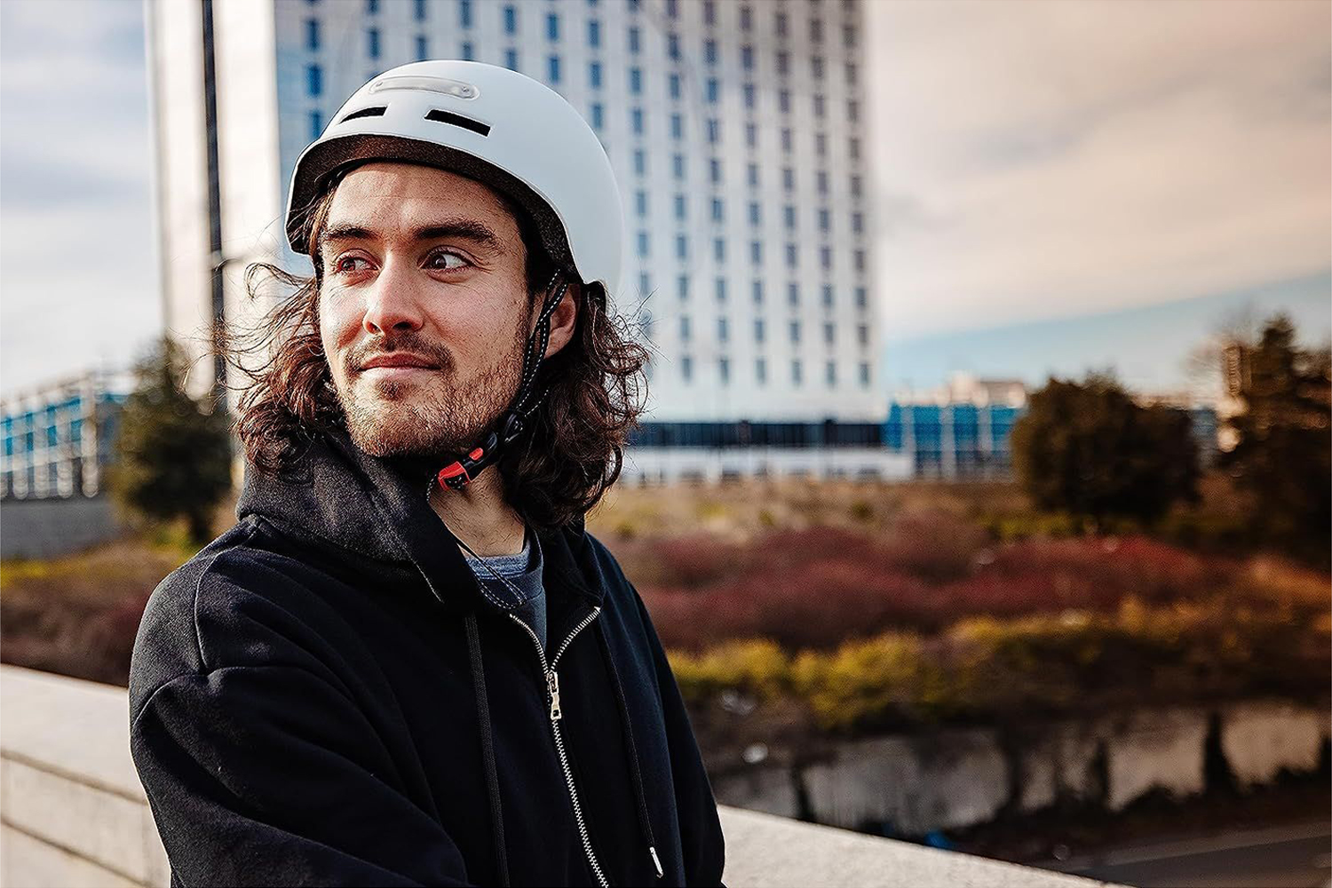 Busbi Firefly Adult Scooter Helmet | Medium | White