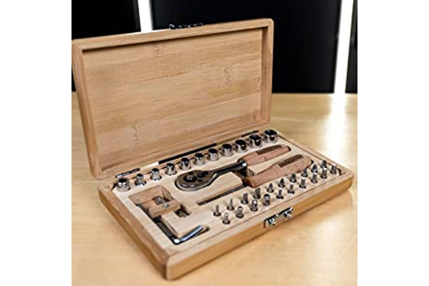Bruder Mannesmann 443681 41 Piece Socket Set Bamboo