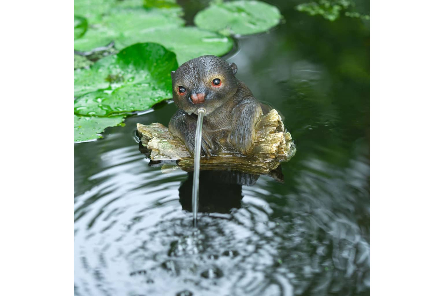 Ubbink 442057 Floating Spitter Garden Fountain Otter