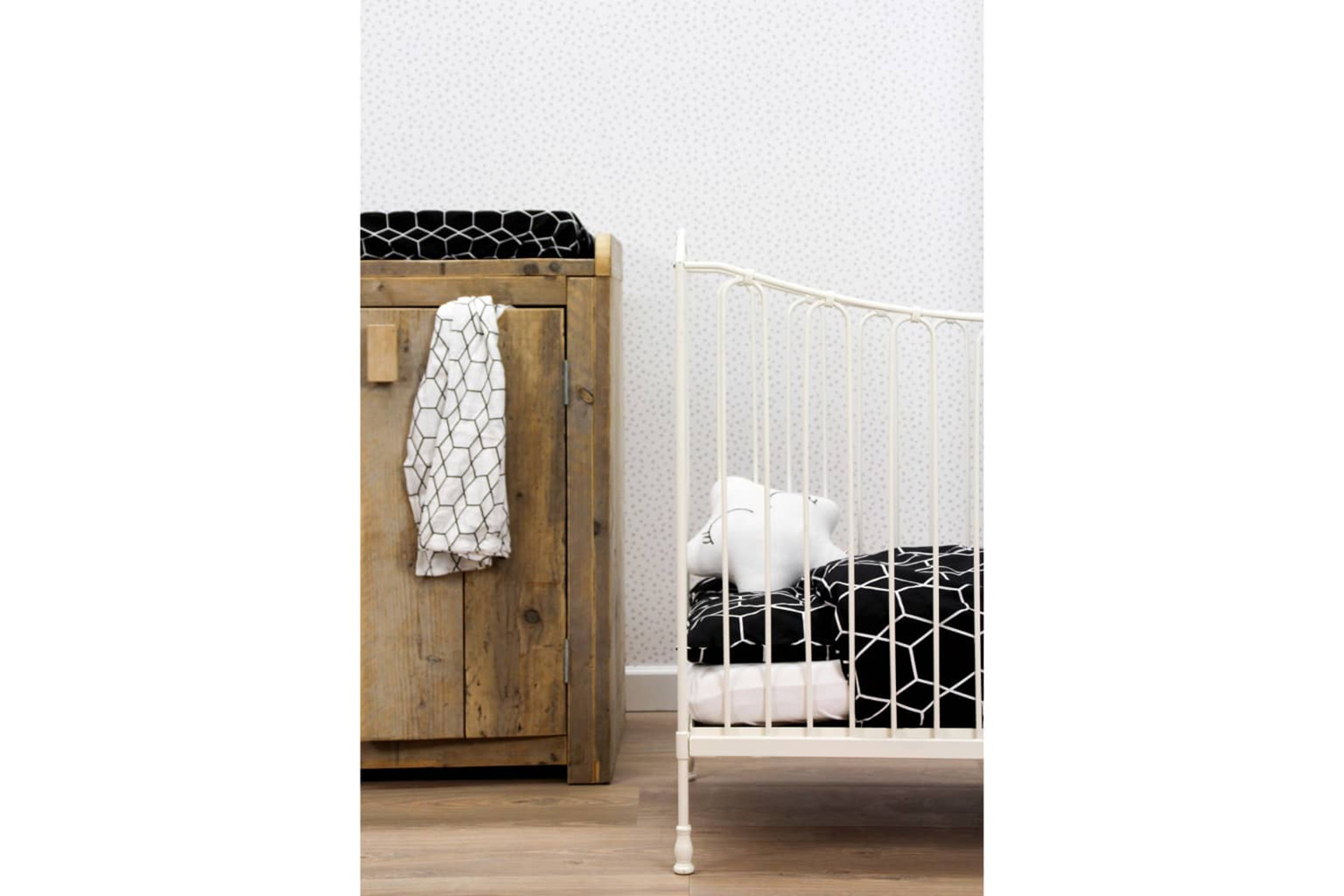 Noordwand 422686 Fabulous World Wallpaper Dots White And Grey 67106-1