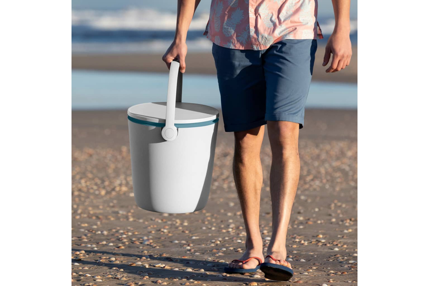 Keter 432441 Table Cooler Go Bar White And Ocean Blue