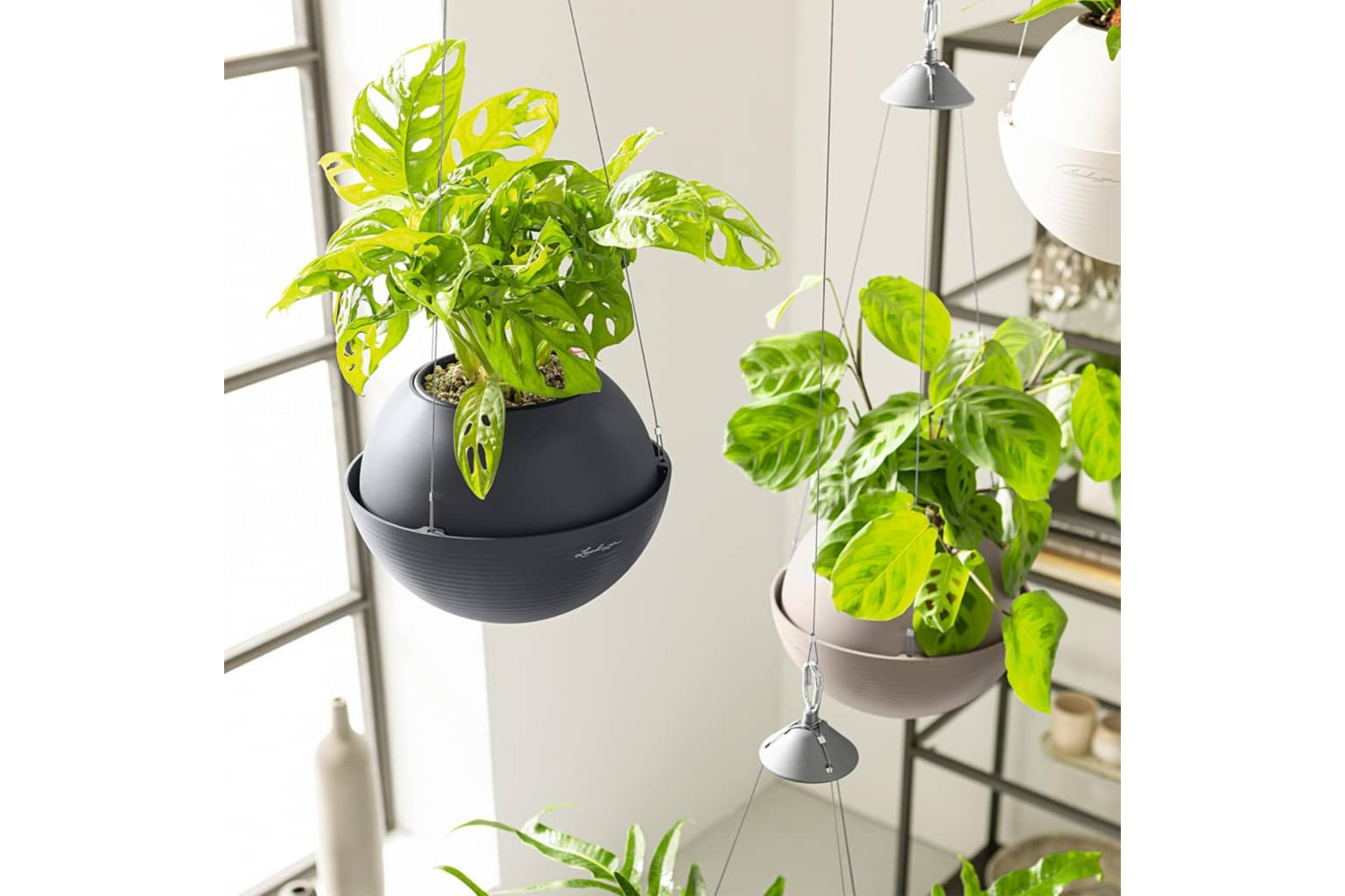 Lechuza 443307 Hanging Planter Bola Color 32 All-in-one Sand Brown