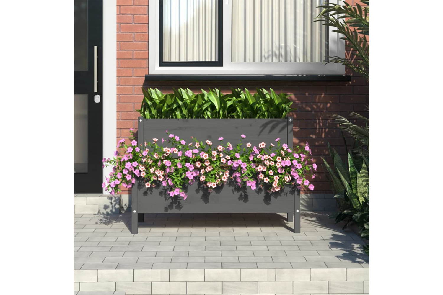 vidaXL 822264 Planter Grey 110x84x75cm Solid Wood Pine