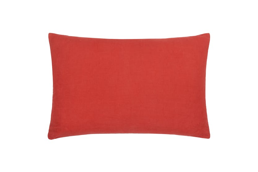 Rennes Feather Cushion | Regal Rose | 40 x 60 cm