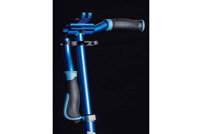 Six Degrees 509 Foldable Kickscooter | 205 mm | Blue