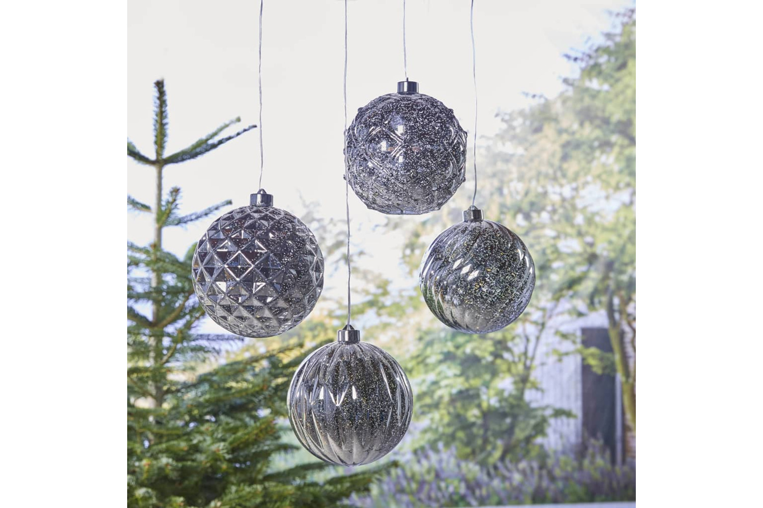 Luxform 432230 Battery Led Hanging Lamp Ball Swirl Silver