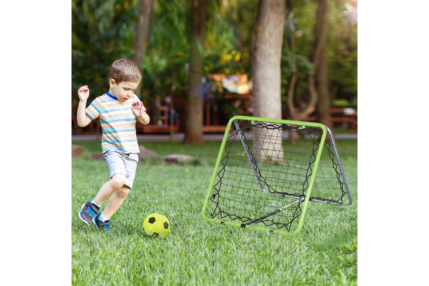 Homcom A90-221 Adjustable Angle Goal Training Football Rebounder Net