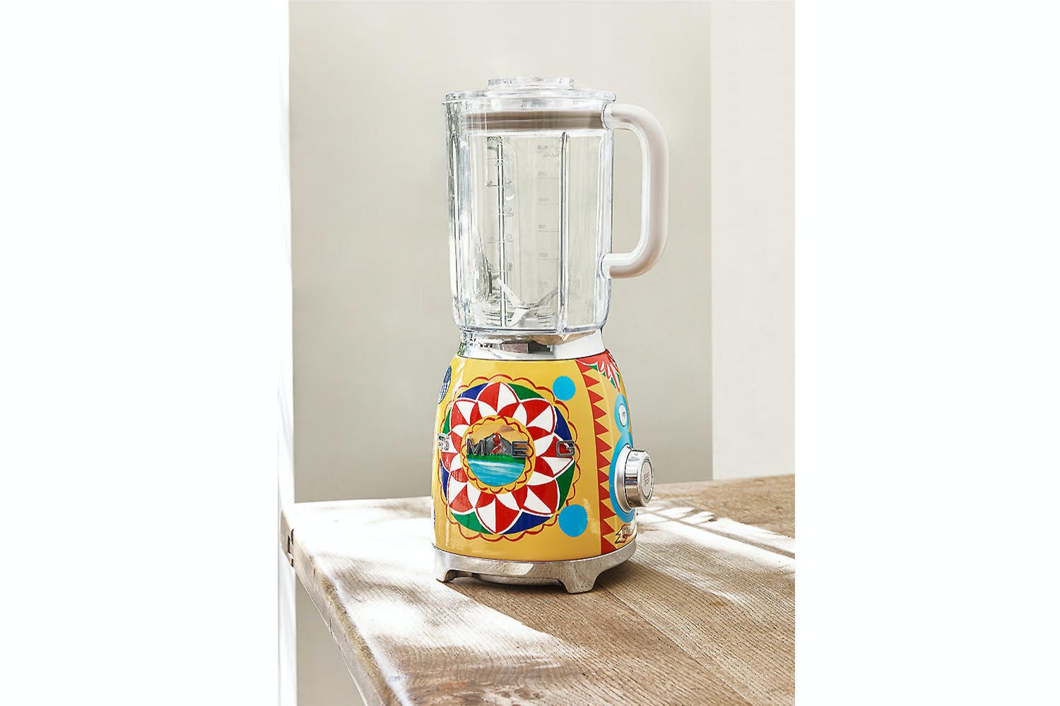 Dolce and hotsell gabbana smeg mixer