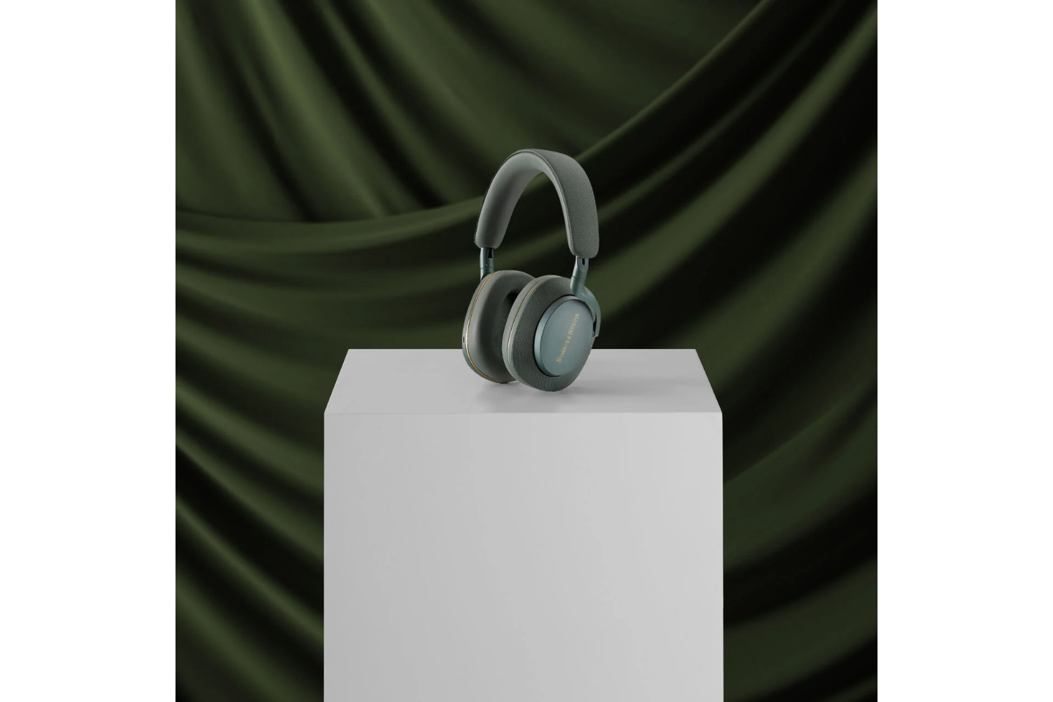 Bowers & Wilkins PX7 S2E Over-Ear Wireless Headphones | Forest Green