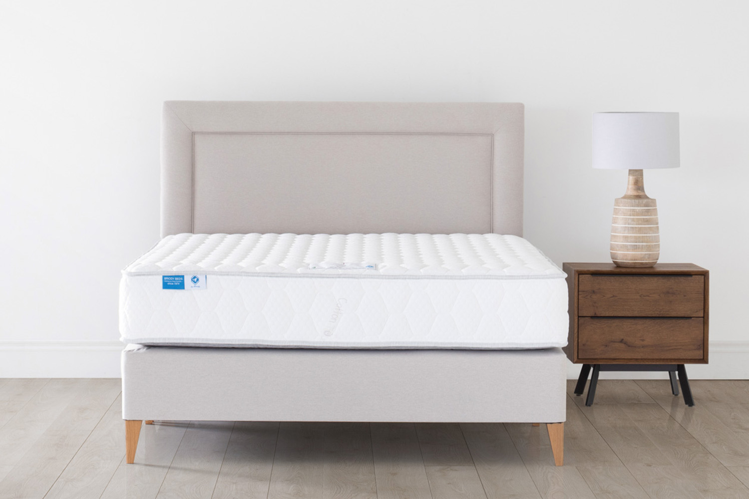 Briody | Iris Bed Bundle | Double | 4ft6 | Pebble