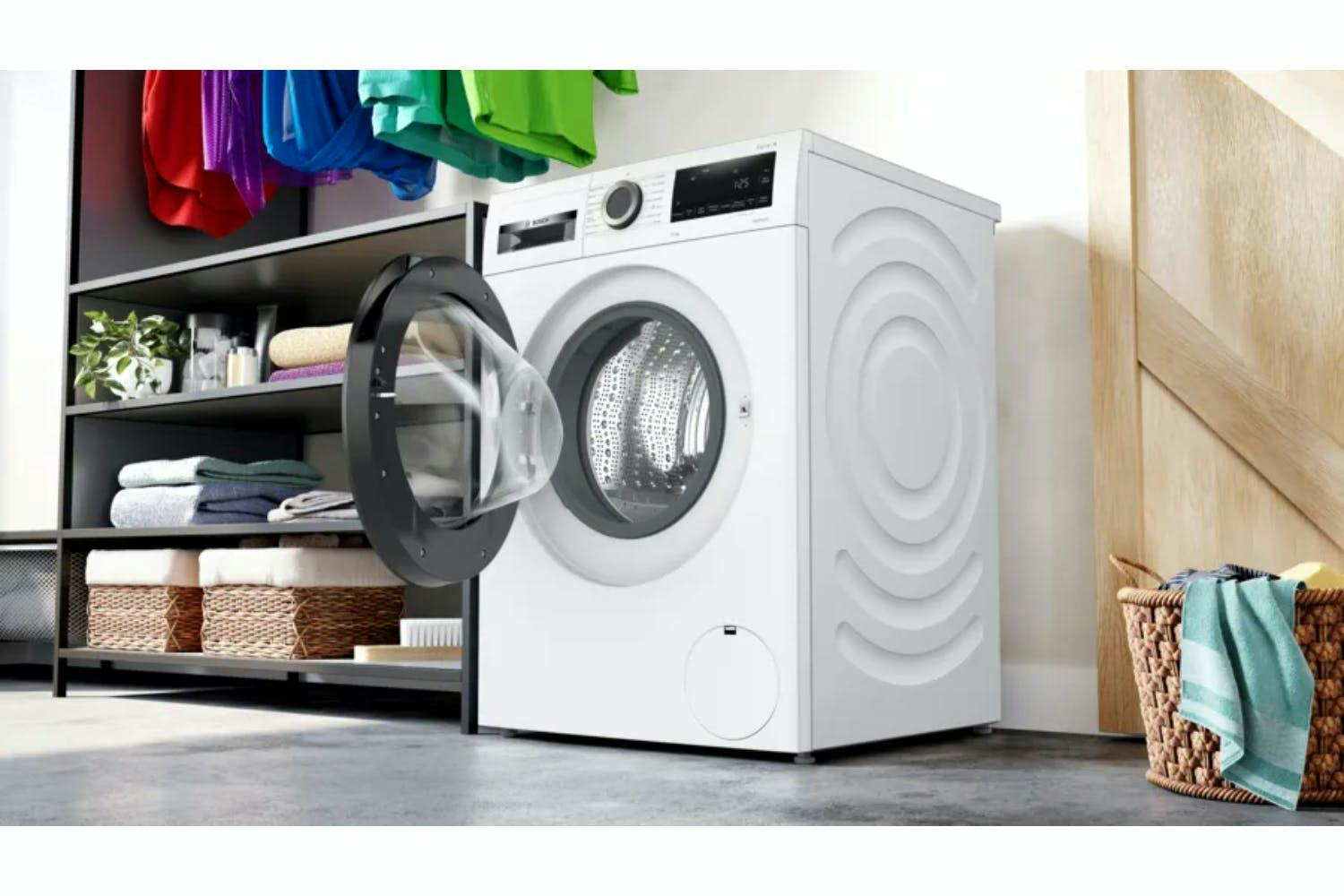 Bosch Series 6 10kg Washing Machine and Series 6 8kg Heat Pump Tumble Dryer Bundle