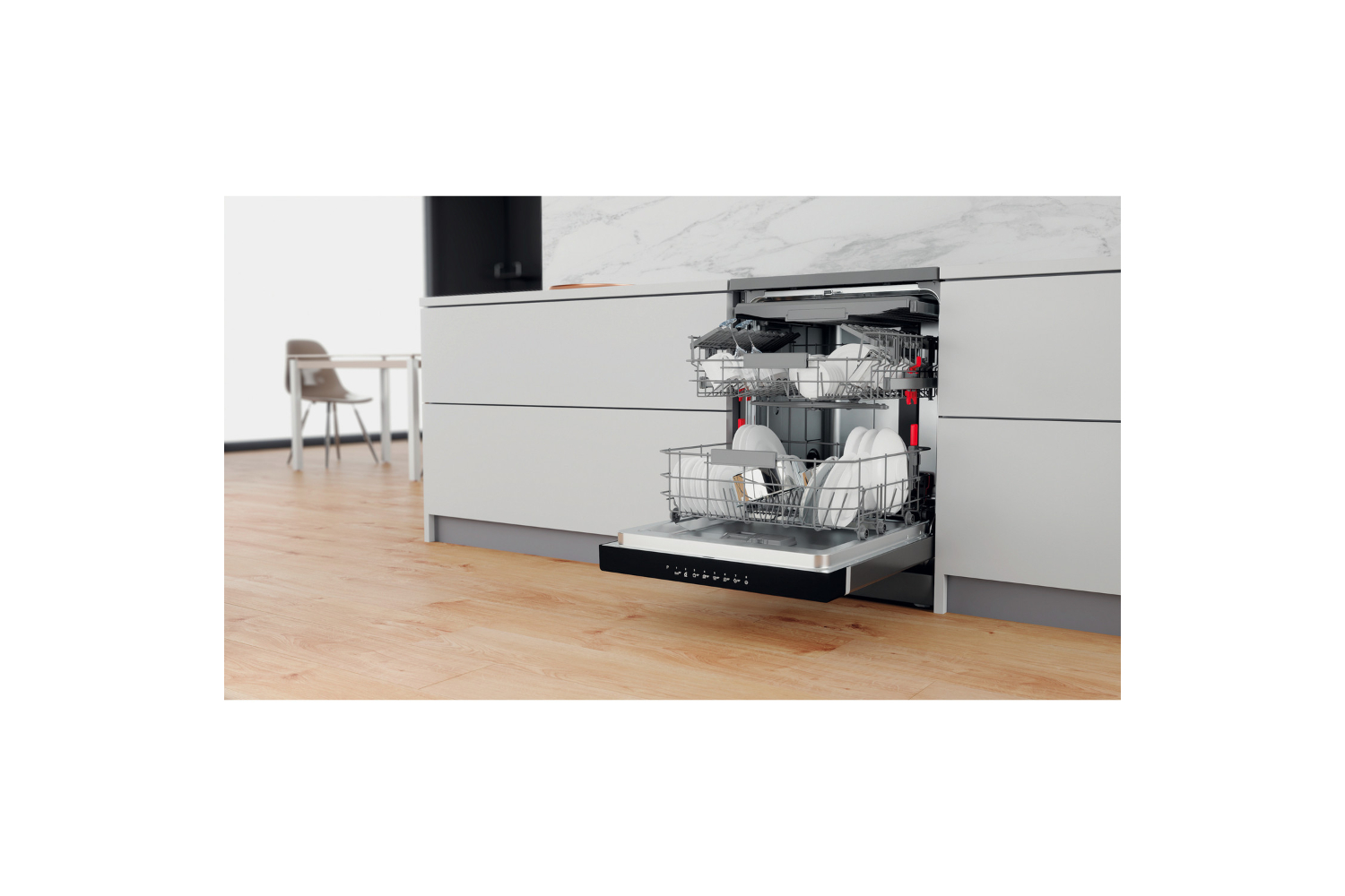 Whirlpool Freestanding Dishwasher | 14 Place | WFC3C33PFXUK