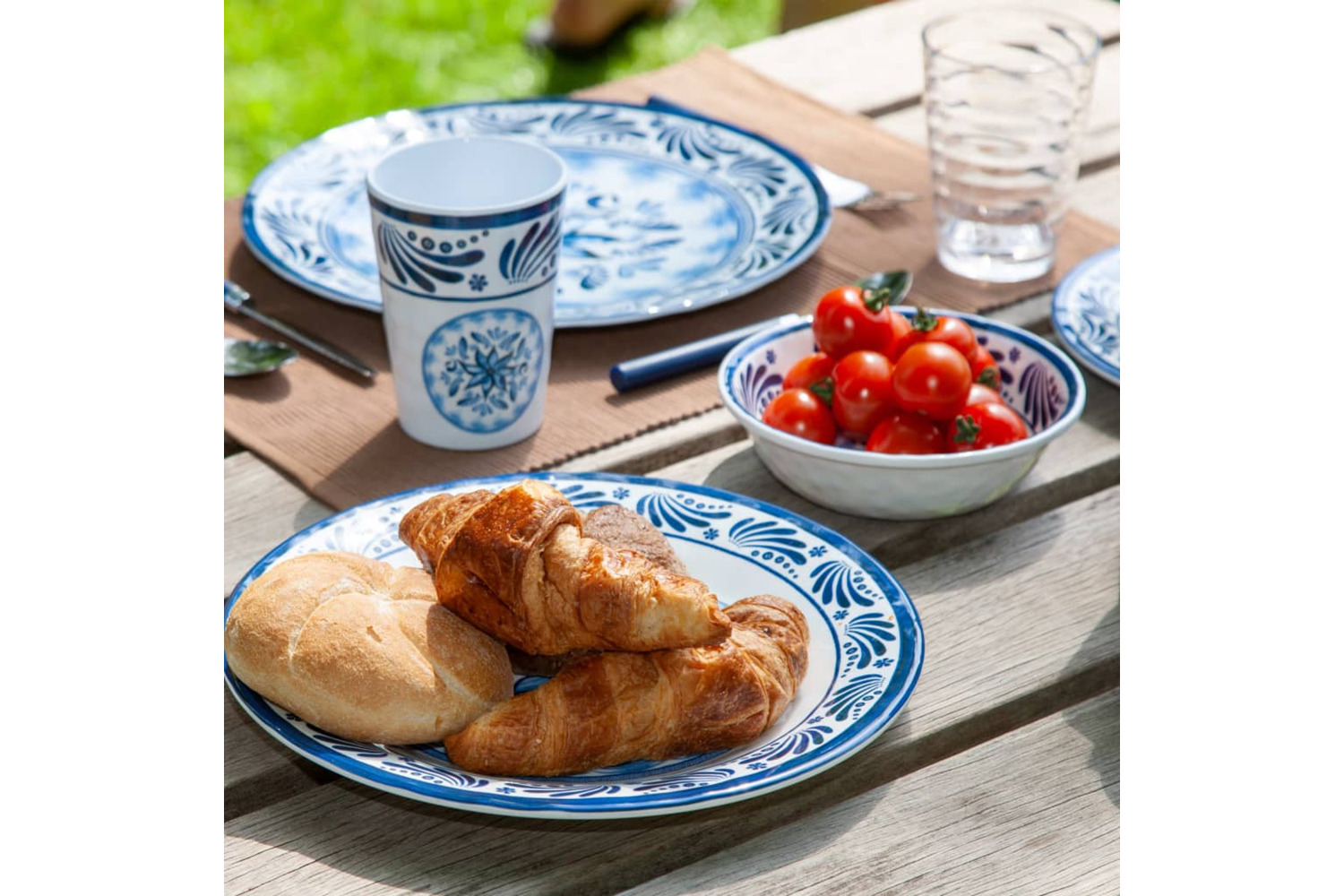 Bo-camp 428642 16 Piece Tableware Set Old Dutch Melamine Blue