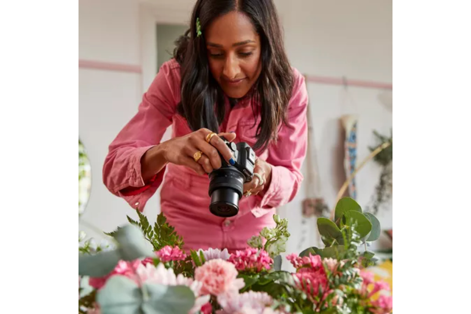 Canon EOS R50 RF-S 18-45mm Lens Mirrorless Camera | Black