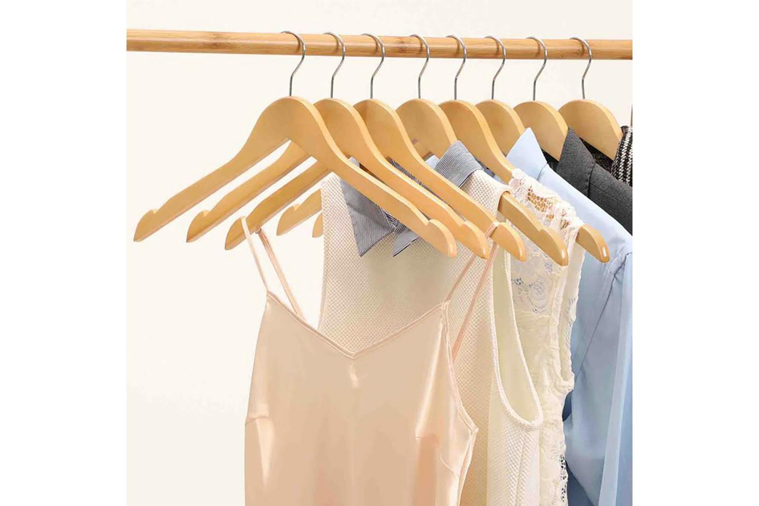 Songmics CRW003-20 Plain Temples Maple Hangers | 20 Pieces