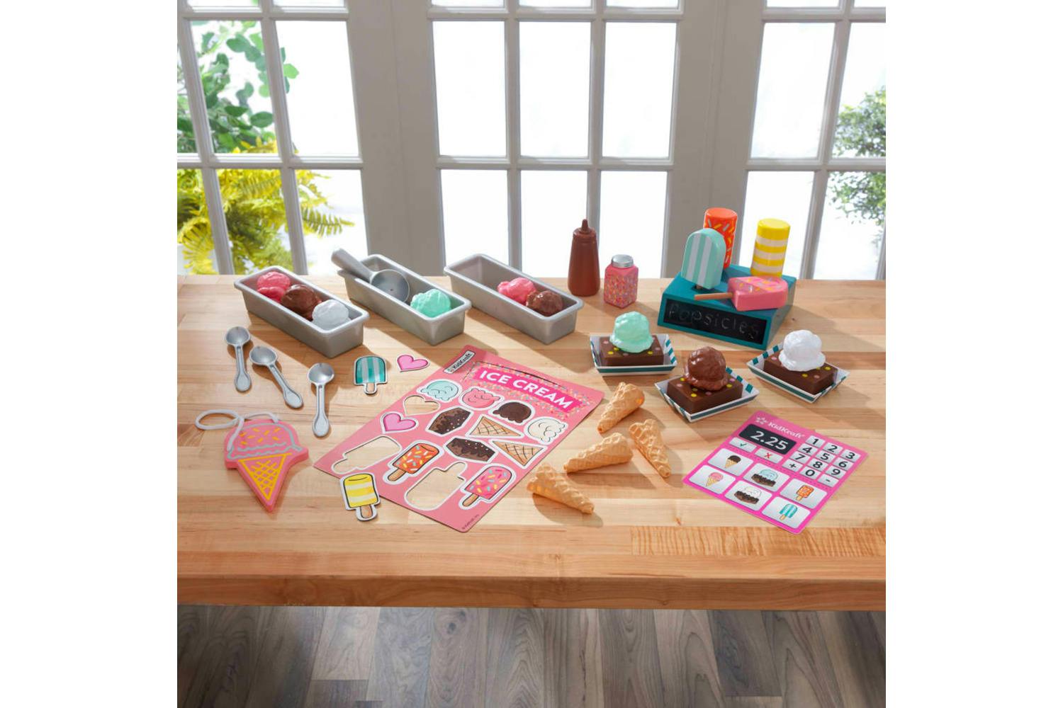 Kidkraft 425372 42 Piece Ice Cream Shop Play Pack