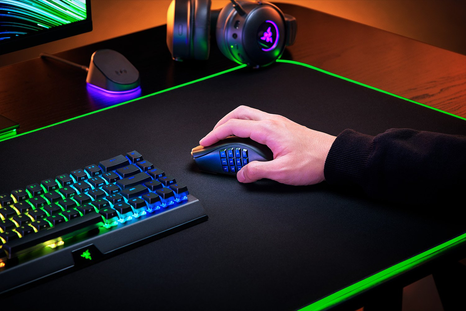 Razer Naga V2 Pro MMO Wireless Gaming Mouse