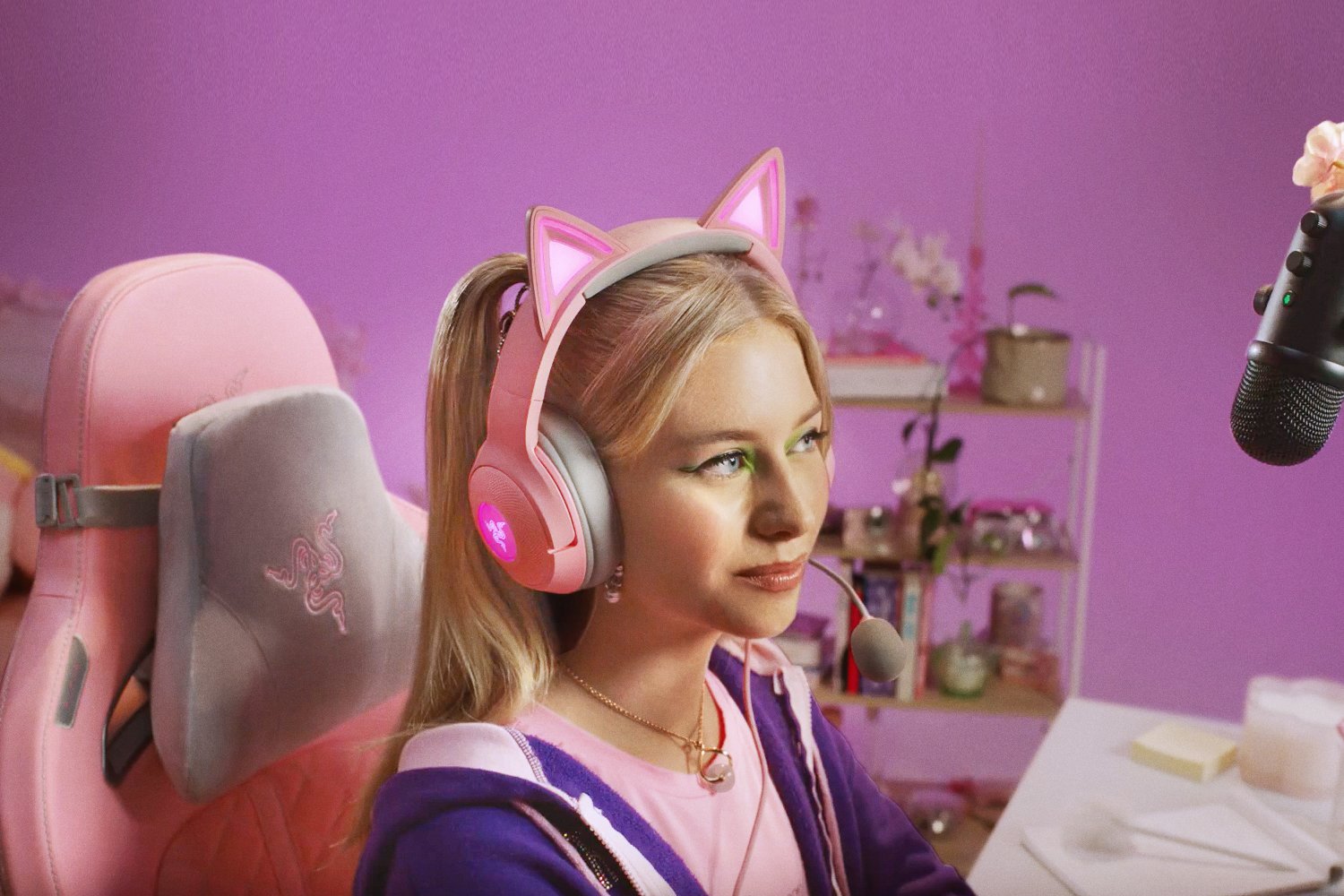 Razer Kraken Kitty V2 Wired RGB Headset | Quartz