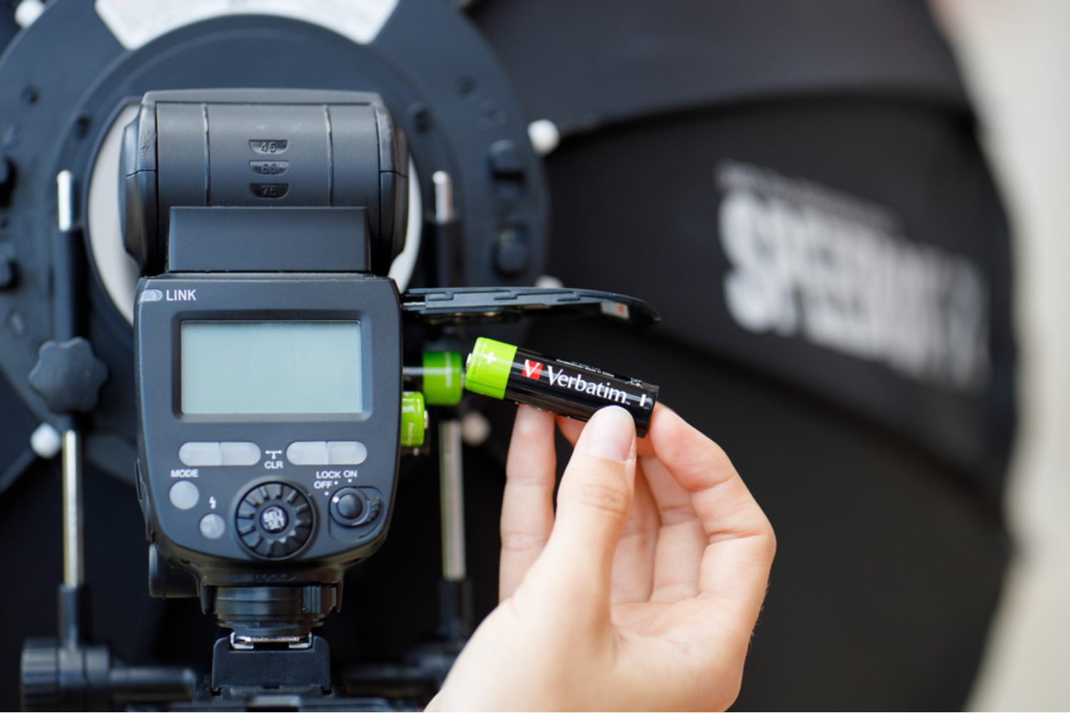 Verbatim AA Premium Rechargeable Batteries | 4 Pack