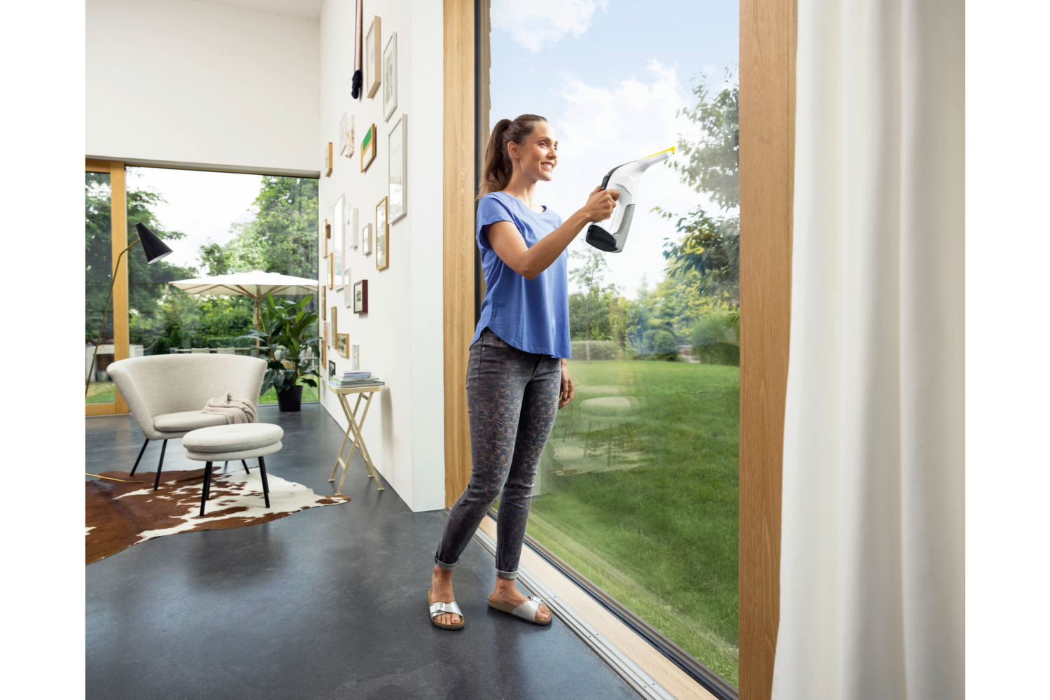 Karcher WV 6 Plus N Window Glass Vac Vacuum Cleaner | 1.633-743.0