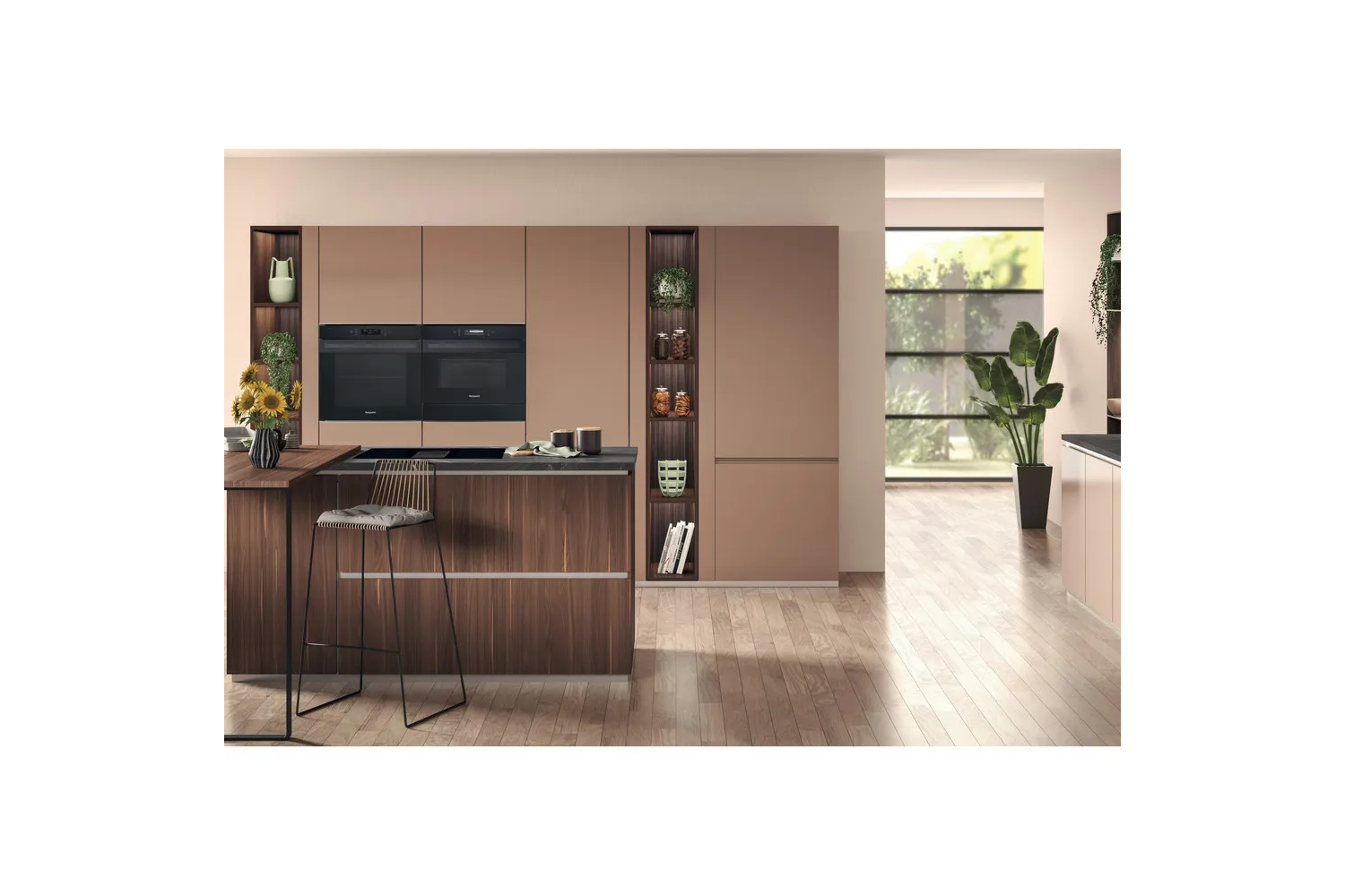 Hotpoint 83cm Built-in Vented Induction Hob | PVH92BK/FKIT