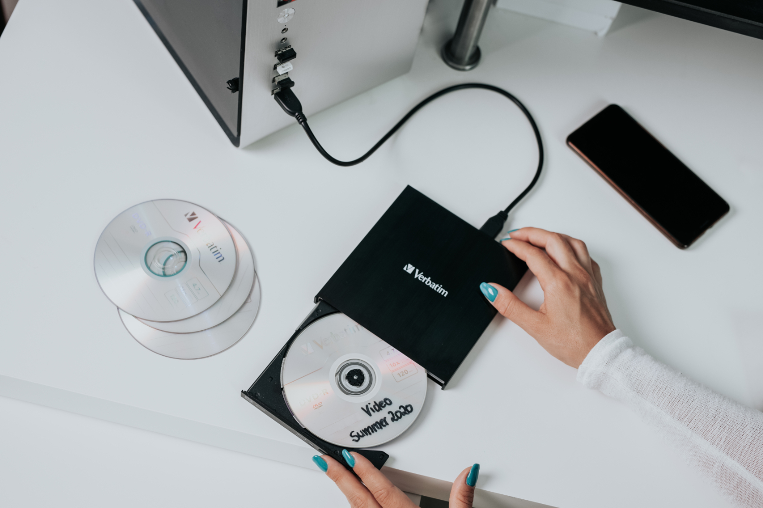 Verbatim External Slimline CD/DVD Writer | 53504