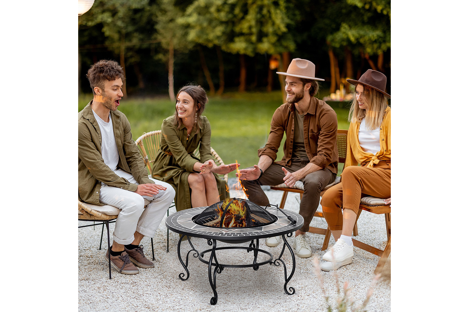 Outsunny Round Fire Pit with Poker | Black