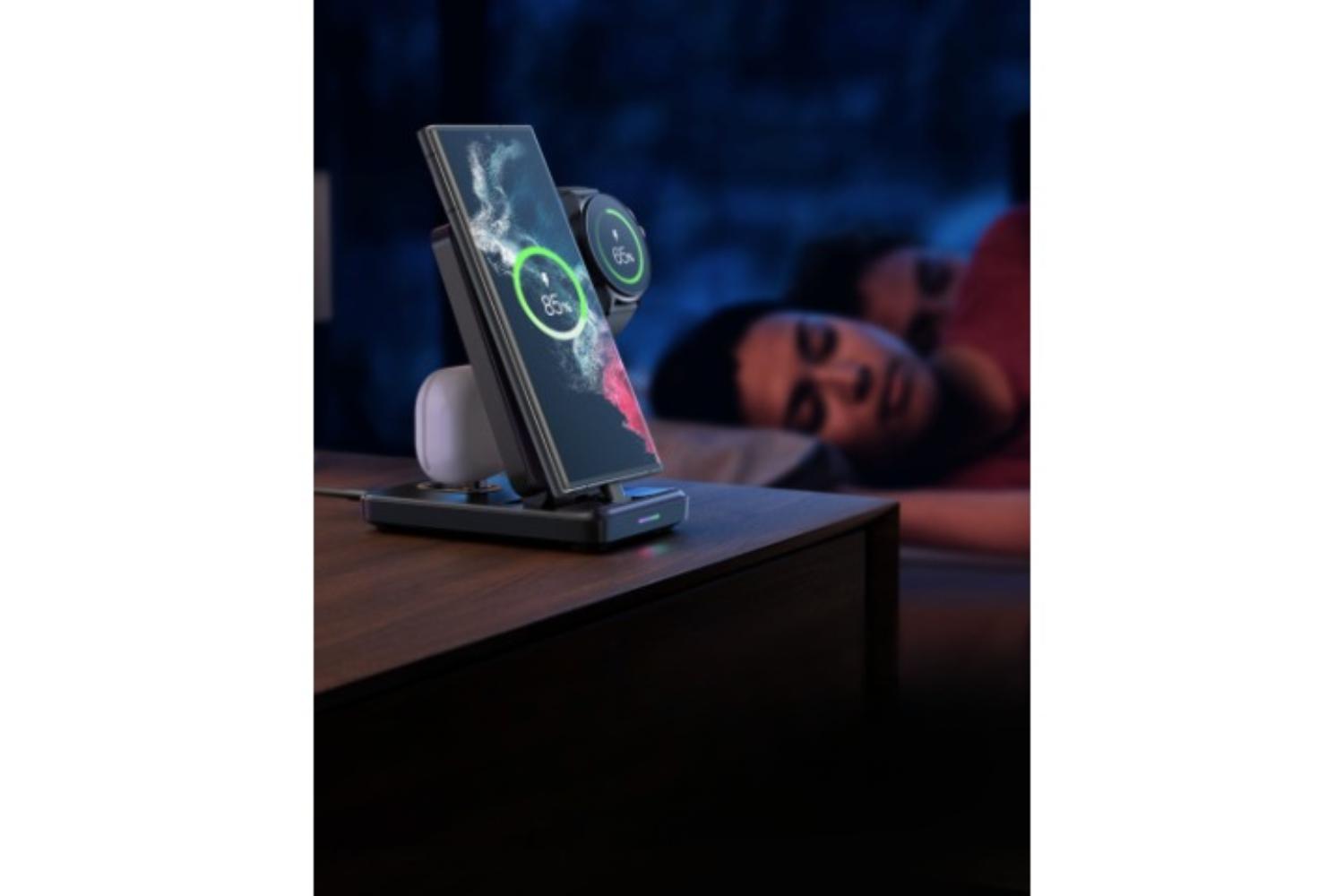 Joyroom 4-in-1 Foldable Charging Station