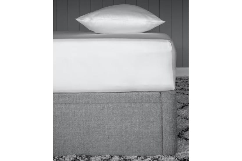The Linen Room | 300tc Cotton Sateen | Fitted Sheet | Single