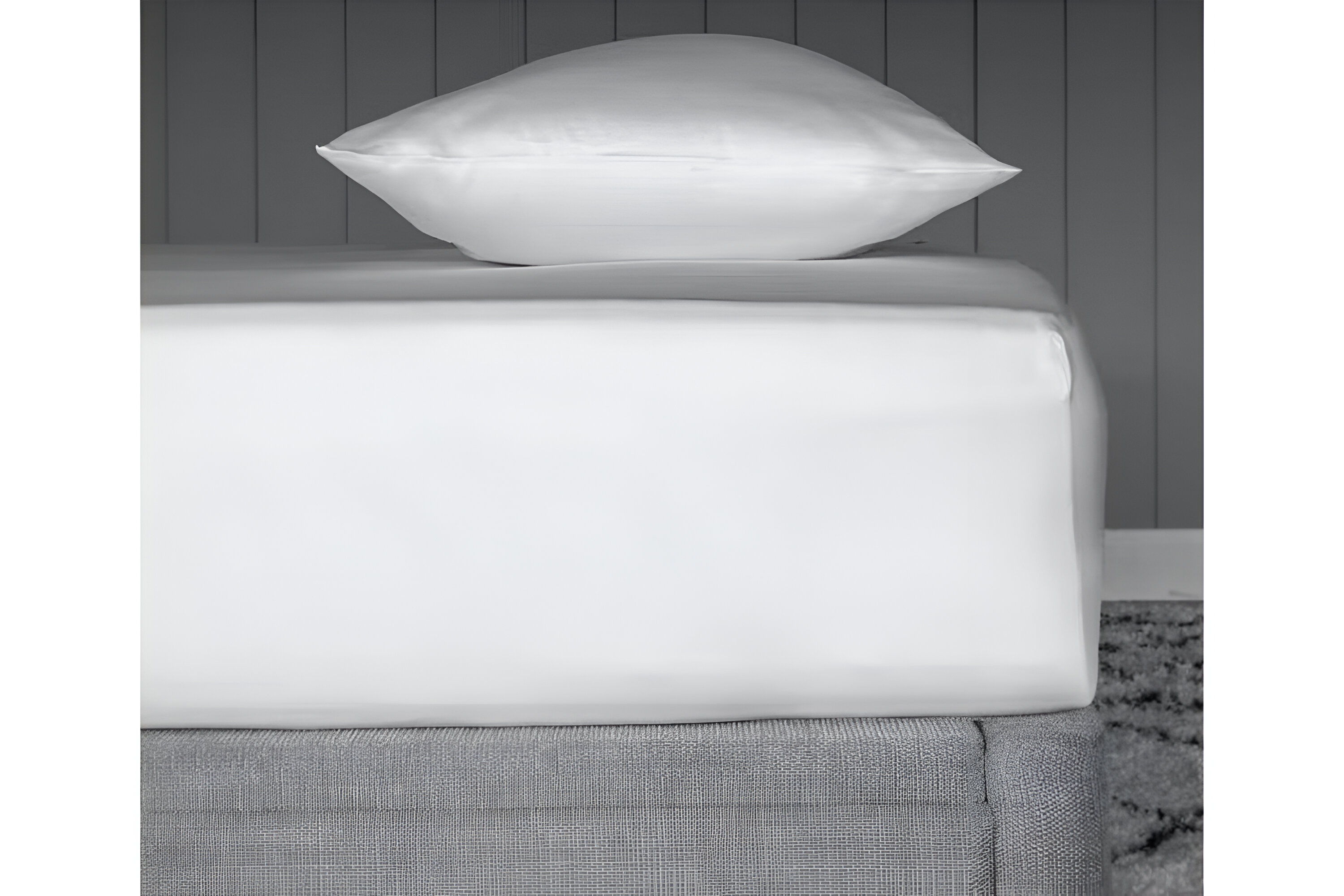 The Linen Room | 500 Thread Count Cotton Percale Extra Deep Fitted Sheet | White | Super King