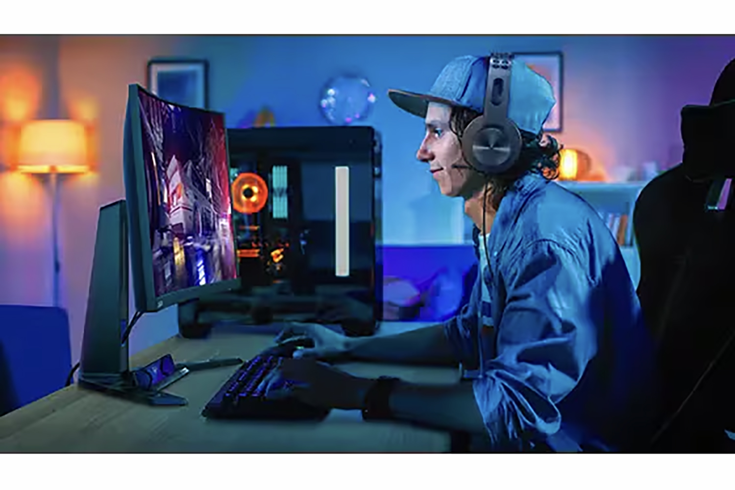 Lenovo 27" FHD Curved Gaming Monitor | 67B6GAC1UK