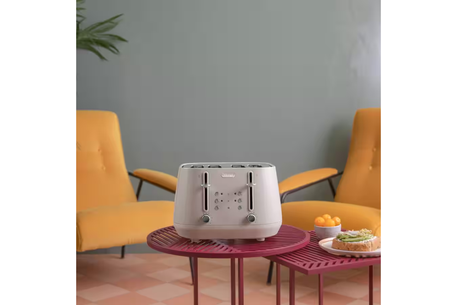 Delonghi Eclettica 4 Slice Toaster | CTY4003.BG | Beige