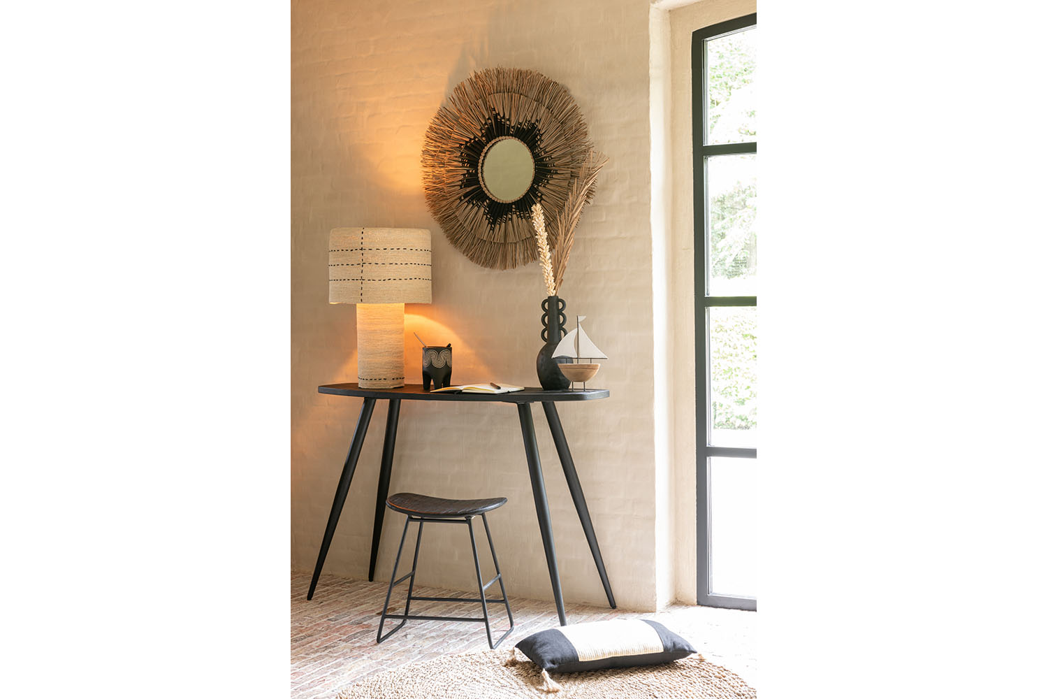 Melissa Straw Mirror | Natural/Black | 75 cm