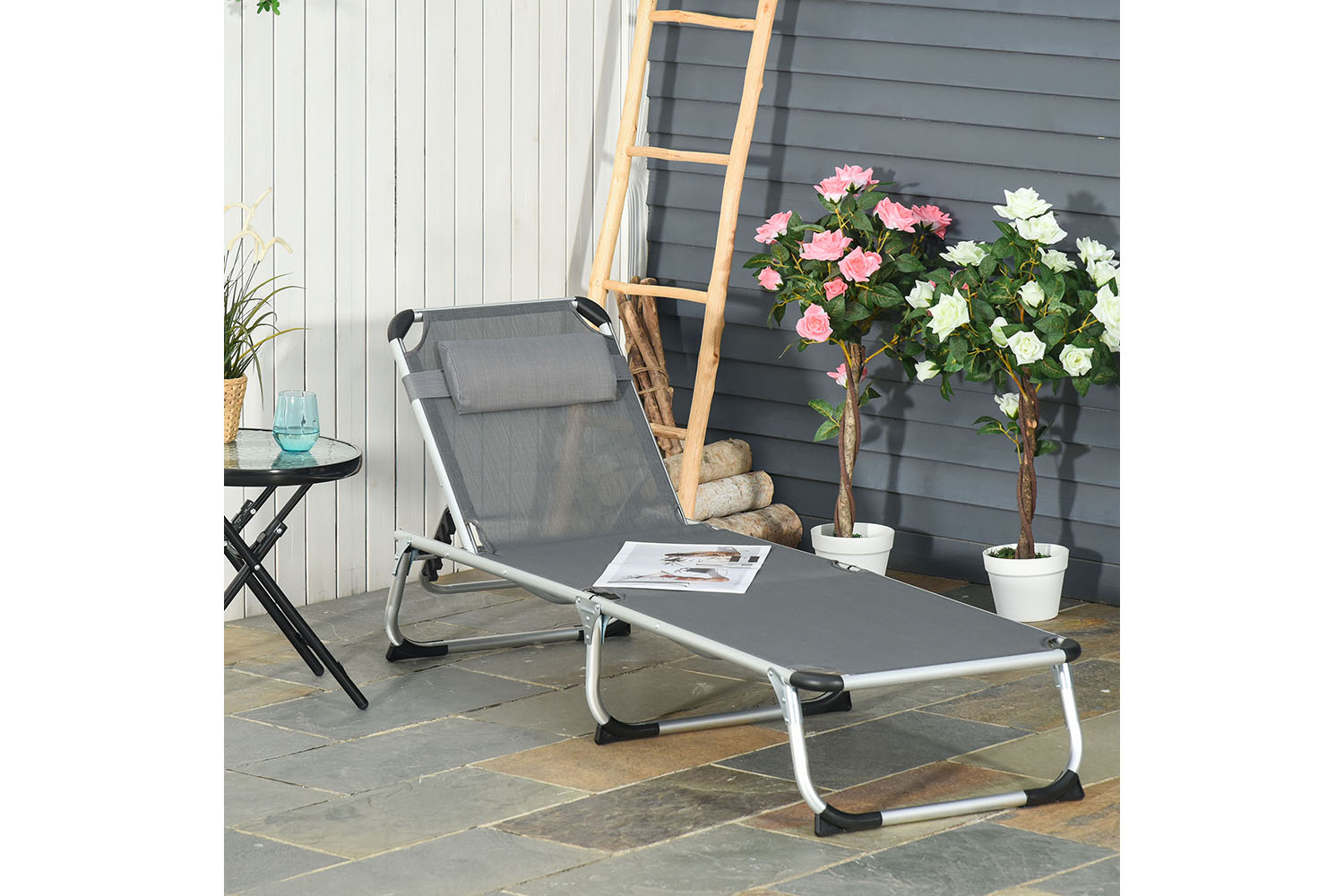 Outsunny Folding Outdoor Reclining Sun Lounger Chair | Dark Grey