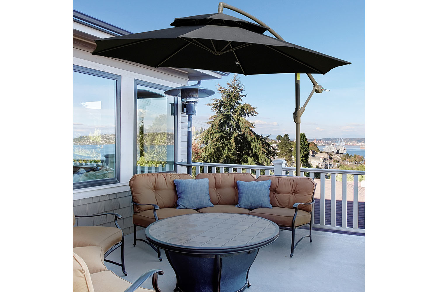 Outsunny 2.7m Banana Parasol Cantilever Umbrella | Black